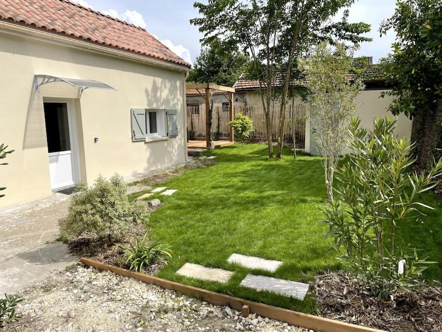 Petite Maison Avec Jardin Au Calme Floirac  Exterior foto