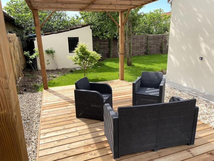 Petite Maison Avec Jardin Au Calme Floirac  Exterior foto